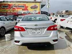 نیسان سێنترا
